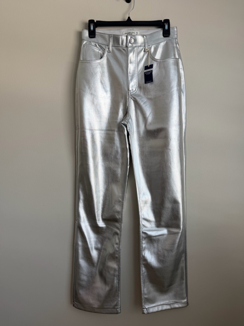 New Abercrombie & Fitch Jeans 27/4 Silver Curve Love 90s Straight Vegan Leather